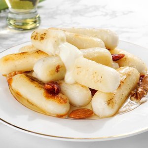 자연산 치즈 듬뿍 모짜치즈떡 1kg2개+소스 8개 증정 (9,980원/네멤무배)