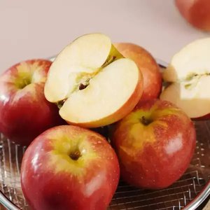 햇 홍로 사과 4kg (28-30과 내외) (12,960원/무배)