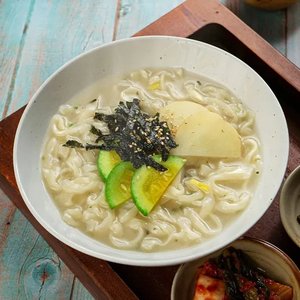 서문시장 칼제비 400g 4봉+스프동봉 (7,900원) (무료)