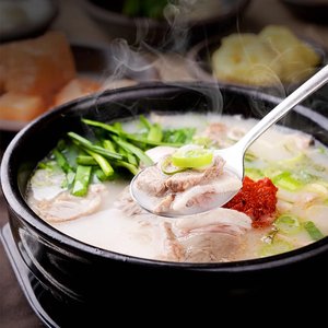 부산 돼지국밥 600g x 5봉 + 양념다대기 5봉 (18,900원/무료)