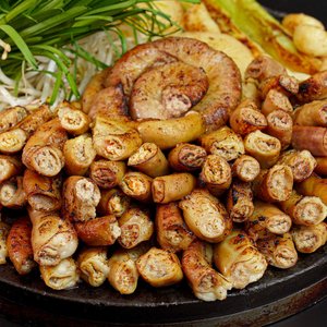 집에서먹자 곱이고운 소곱창 160g 막창 대창 특양 캠핑 초벌 술안주 통대창(4,900원 /네멤 무료)