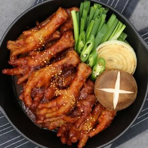 숯불통뼈닭발 250g 3팩 (14,370원) (무료)