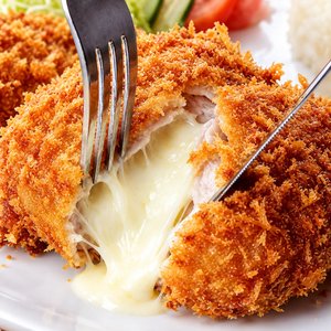 국내산 치즈돈까스 1.8kg (25,380원 / 무료)