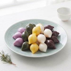 굳지않는 쫄깃쫄깃 오색송편 1kg 명절선물 (9,990원/무료)