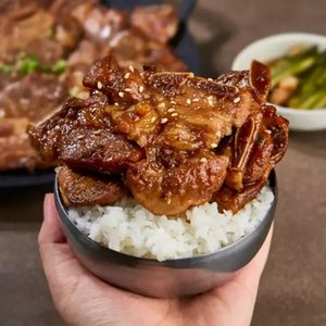 제주 흑돼지 왕구이 양념갈비 1kg 3개 총 3kg (18,900원/무료)