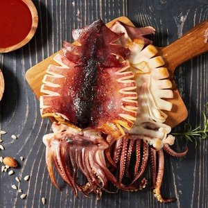 국내가공 원양산 반건조 오징어 소 10미 700g내외 (15,480원) (무료)