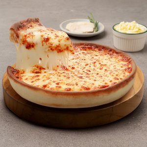 라운디 시카고피자 3판 세트(모짜렐라치즈, 바싹불고기, 베이컨포테이토) (14,700원/무료)