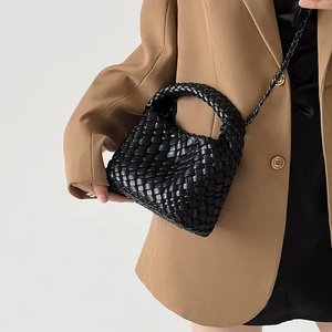 한혜진 여성 미니 핸드백 (35,580원/무료배송)
