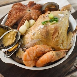 보양식 해신탕 3~4인분 2.2kg (26,900원/무료)