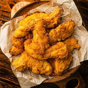 마니커 케이준 치킨텐더 2kg 18,000원, 대건명가 돼지국밥 630g 5개 18,240원 (다양/무료)