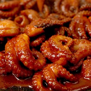 쭈꾸미 볶음 300g 4팩 (18,500원/무료)