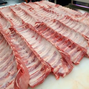 국내산 한돈 돼지 등갈비, 1kg, 1개 (13,500원/무료) 광고
