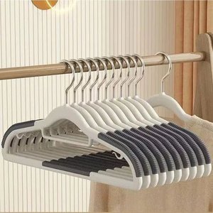 10+10 미끄럼방지 논슬립 옷걸이 (8,900원/무료)
