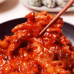 국내산 양념 무뼈 닭발 300g 2팩(11,900/무료)