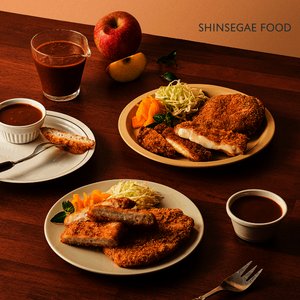 신세계푸드 한돈 등심/치즈 돈까스 120g x 10팩 + 문경사과 소스 3팩 (22,680원) (무료)