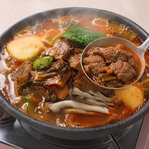 한돈 살코기 뼈없는 감자탕 600g 3팩 (12,850원/무료)
