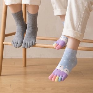 인따르시아 무지 발가락 양말 (9,800원/무료)