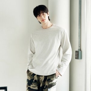 지오다노 긴팔셔츠 17,600원/반팔티 (6,800원) (무료)