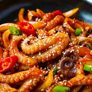 양념 쭈꾸미볶음 300g+300g (10,530원) (네멤무배)