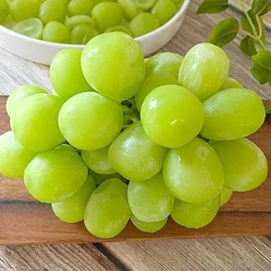 샤인머스켓 2kg 2-4수 (11,970원) (무료)