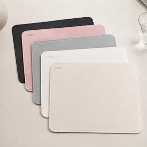사각 가죽 논슬립 마우스패드 (4,900원 / 무료)