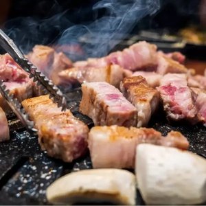 짚불 통삼겹살 2kg (19,800원/무료)